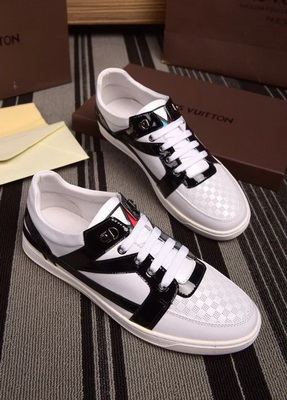 LV Fashion Casual Shoes Men--055